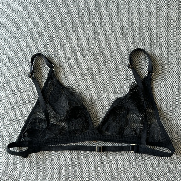 Gooseberry Intimates Lace Bralette - Picture 3 of 3